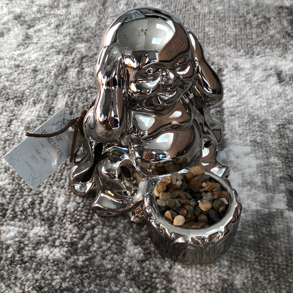 Scented buddha statue